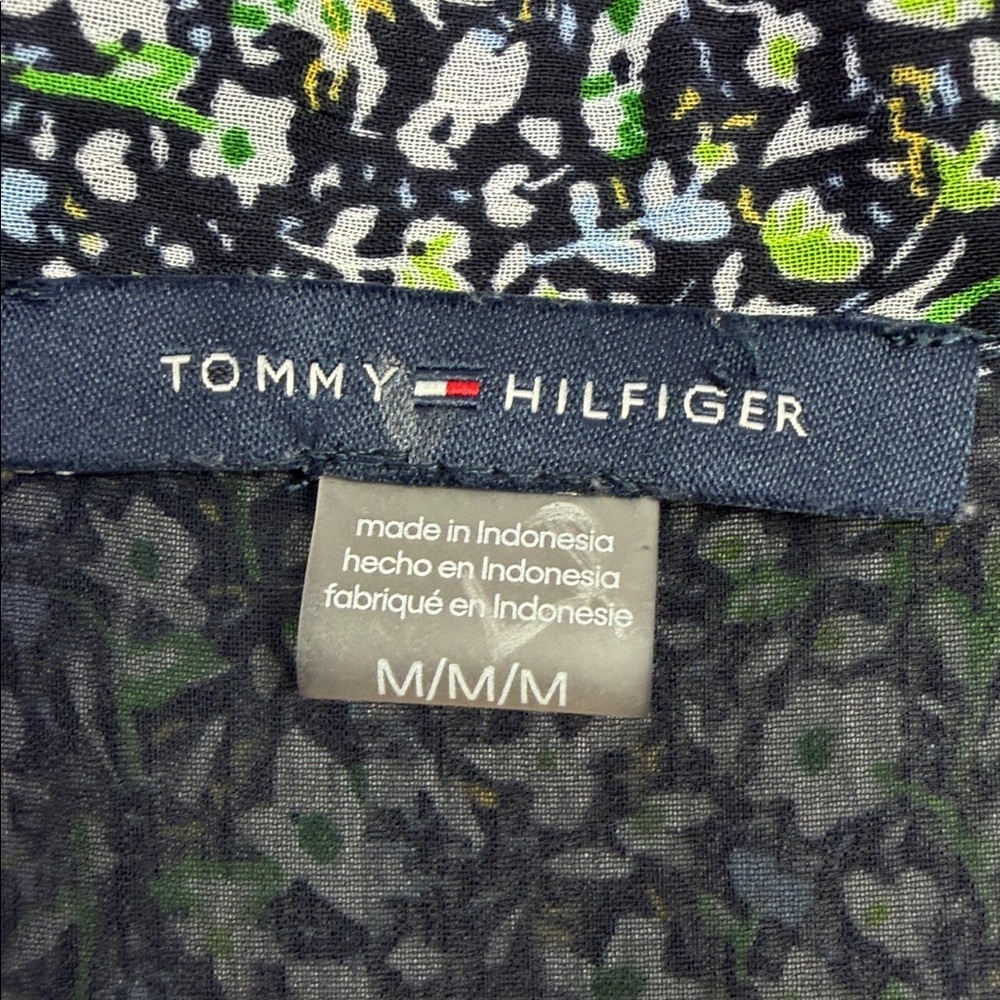 Tommy Hilfiger Navy Blue Floral Ruffle Split Neck Lined Sleeveless Blouse - Picture 4 of 6